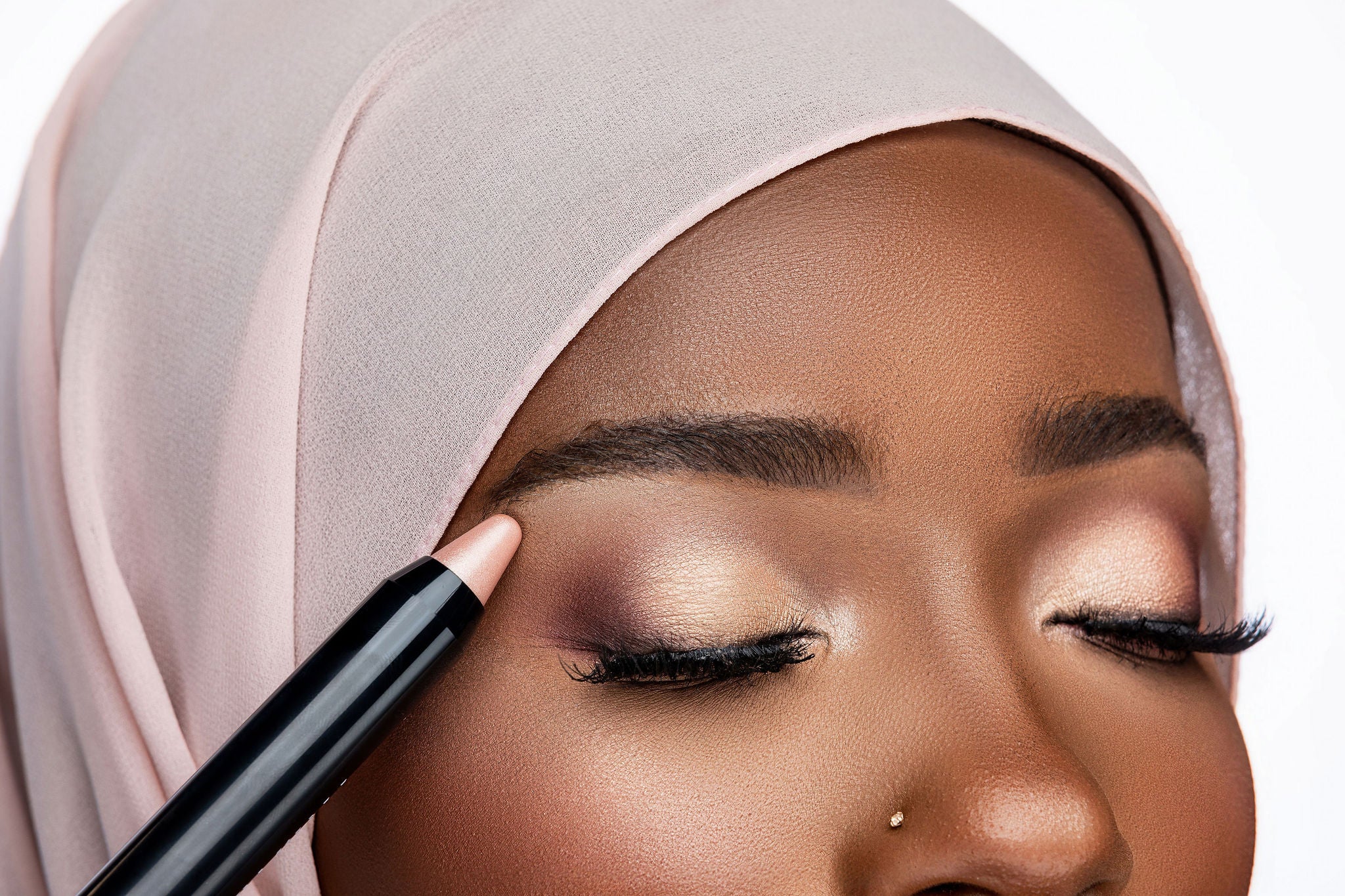 Brow Perfecting Highlighter