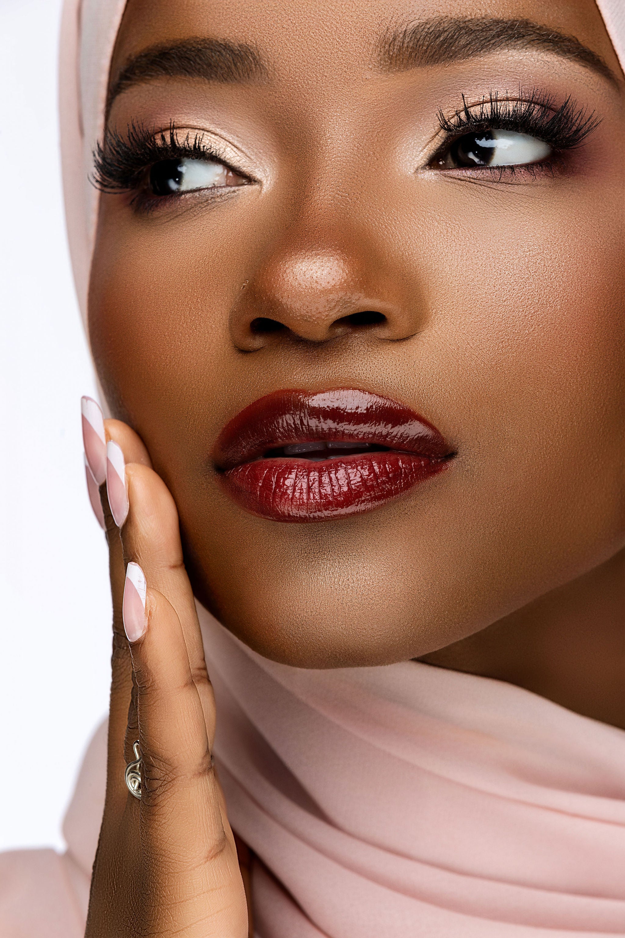 Sheer Illuminating Shine Lipstick | Exquisite